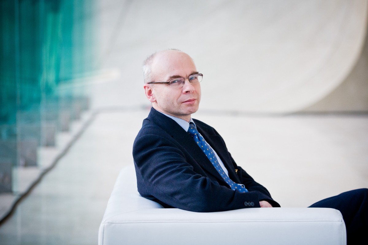 Professor speaks Sept. 6 at White Hall